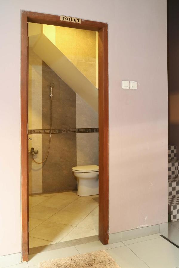 Rumah Teteh - Plemburan Kejayan Exteriör bild